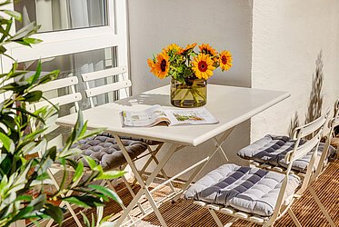 Maxvorstadt: Toplage nahe Uni - Apartment  mit Terrasse