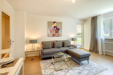 Freisingにある、新品同様の家具付き2ベッドルームアパート