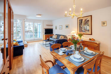 Ruhiges Wohnen mit Balkon in Solln