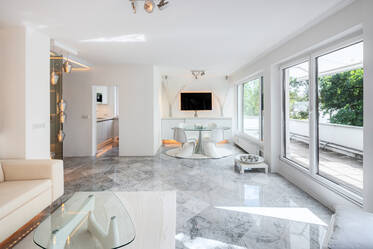 Hochwertige Penthousewohnung mit großer Dachterrasse